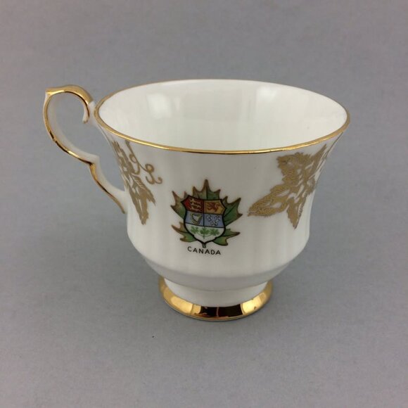 Vintage Mountie RCMP Royal Windsor Fine Bone China Teacup and Saucer - Picture 7 of 11